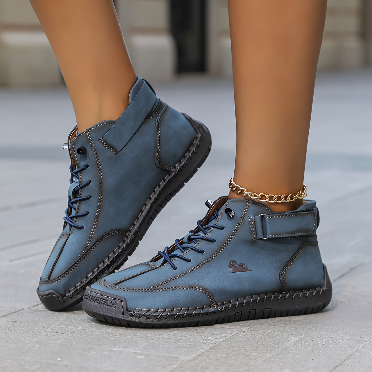 Lola - Knöchelhoher Komfort-Sneaker