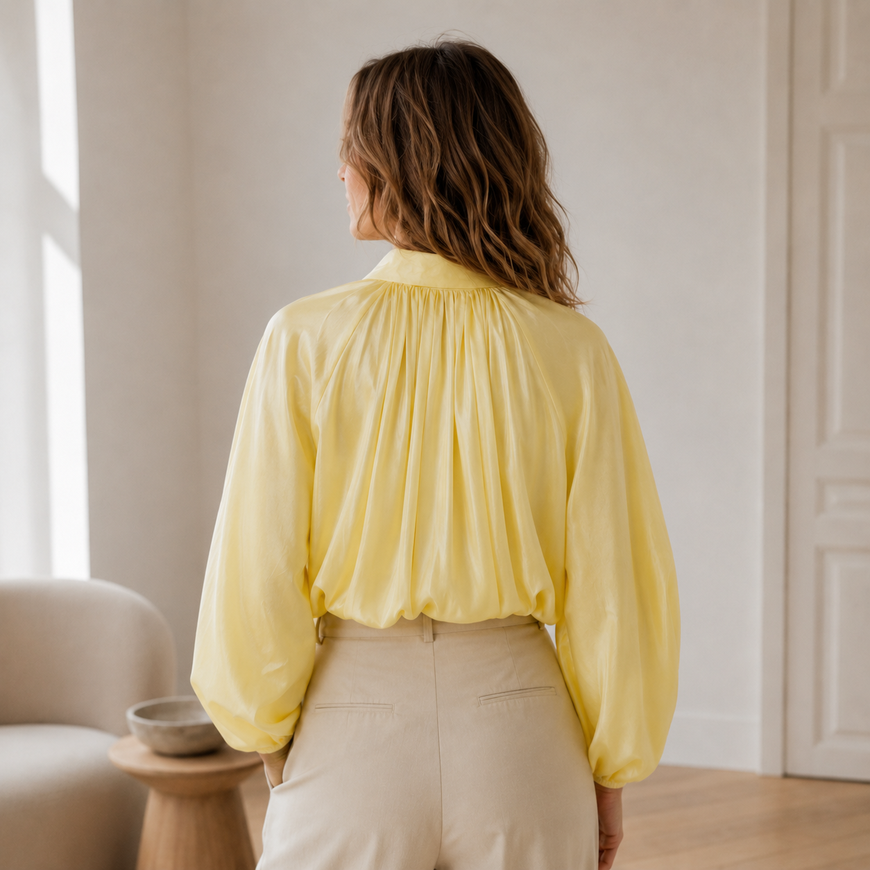 Blusa Camisera Oversized Lotte – Mangas Abullonadas y Bajo Globo