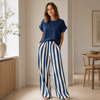 Conjunto Loungewear Runa – Top Básico y Pantalón de Rayas