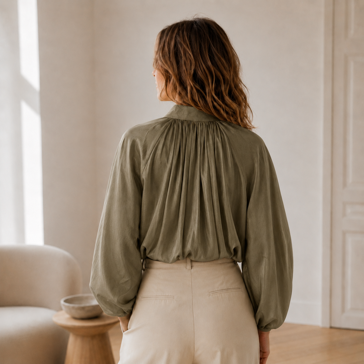 Blusa Camisera Oversized Lotte – Mangas Abullonadas y Bajo Globo