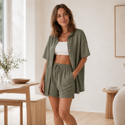 Conjunto Loungewear Nea – Camisa Oversized y Shorts